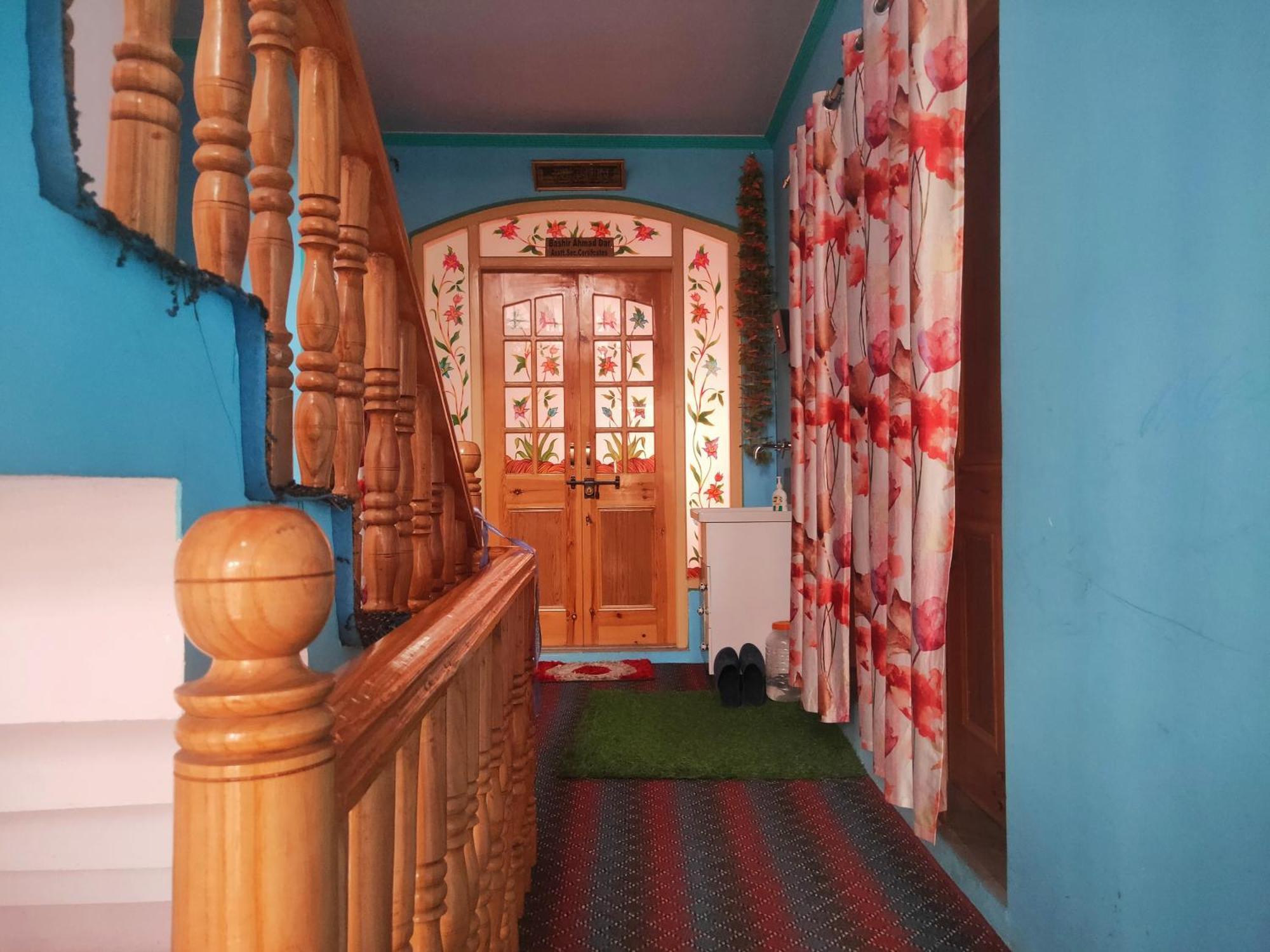 Homestay Rooh