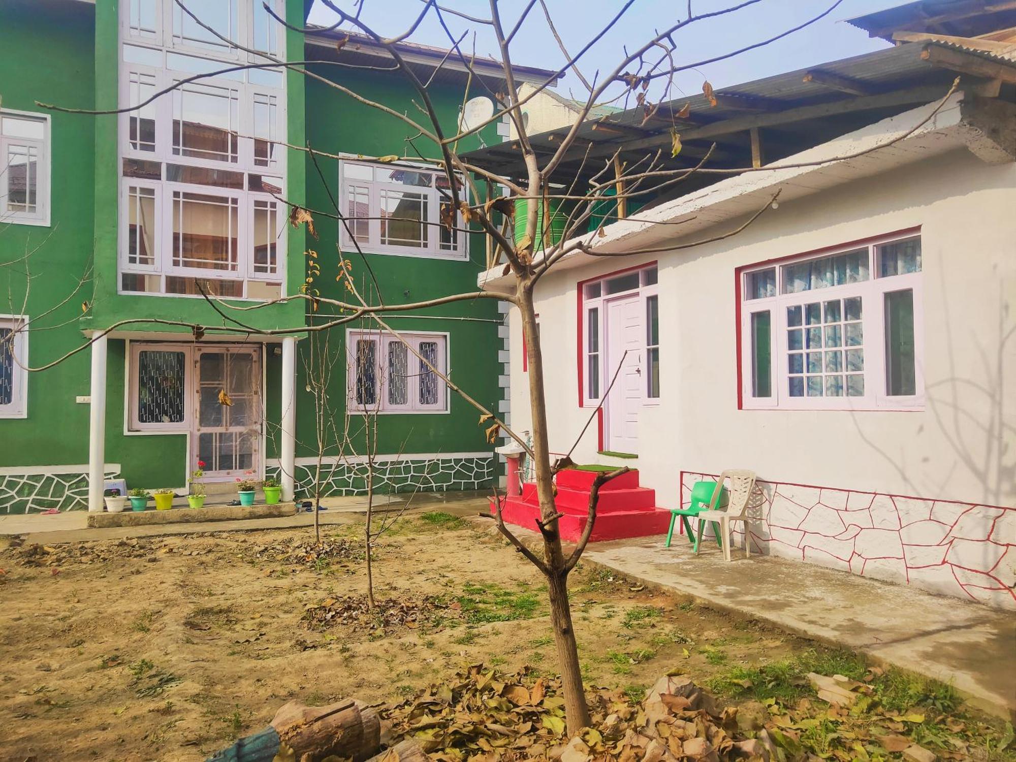 Homestay Rooh